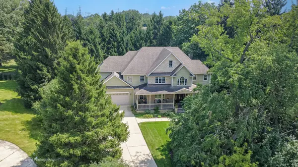 22W155 2nd ST, Glen Ellyn, IL 60137