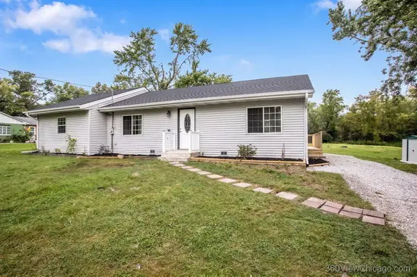1514 Norfolk AVE, Crete, IL 60417