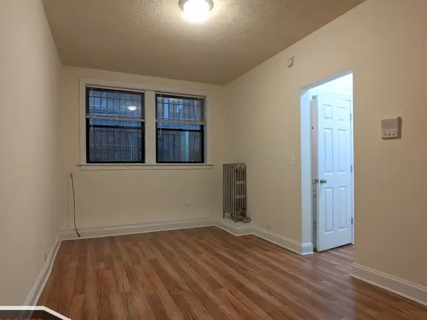 1742 N Humboldt BLVD #104, Chicago, IL 60647