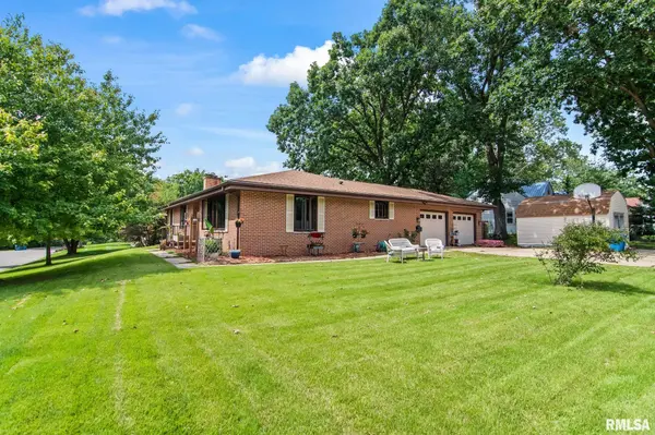 1639 W EDWARDS ST, Springfield, IL 62704