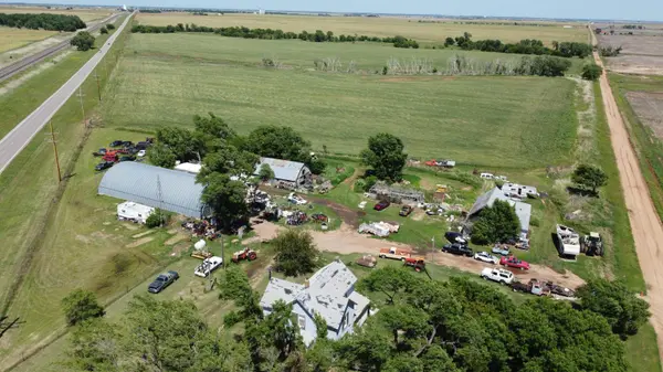 15968 SE Lone Tree Rd, Kiowa, KS 67070
