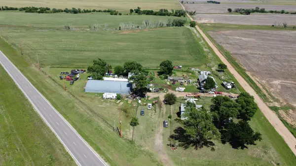 15968 SE Lone Tree Rd, Kiowa, KS 67070