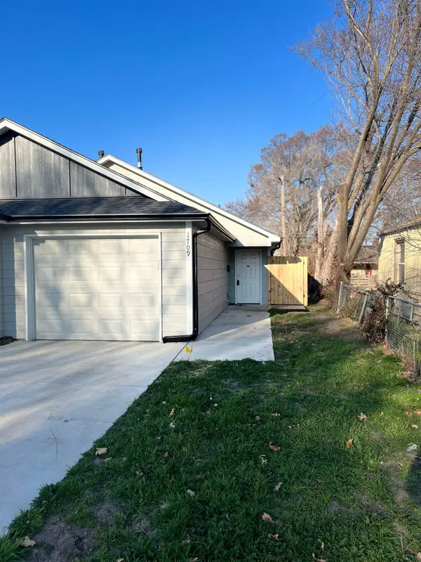 1707 N Grove Ave, Wichita, KS 67214