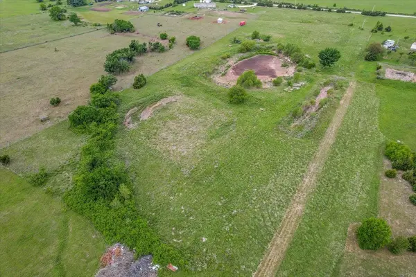 4848 NW Shumway Rd, El Dorado, KS 67042