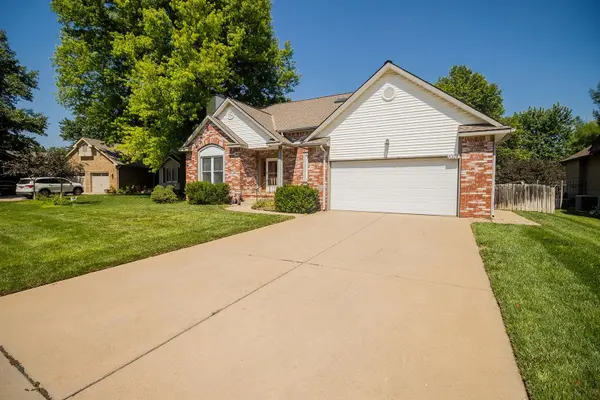 10114 W WESTPORT CT, Wichita, KS 67212
