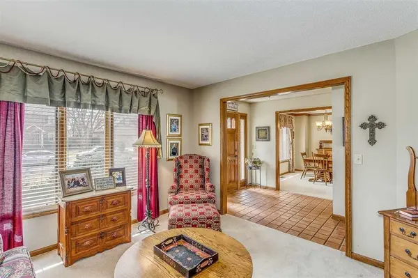 2570 N Fox Run, Wichita, KS 67226
