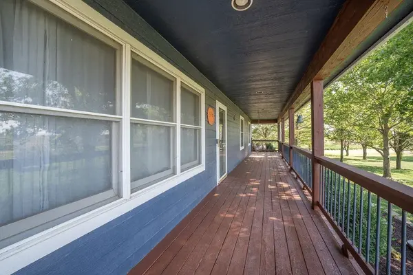 11402 N West St, Valley Center, KS 67147