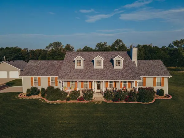 1598 E Country ln, Mulvane, KS 67110
