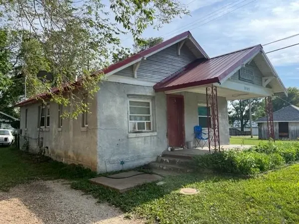 1009 W Kansas Ave, El Dorado, KS 67042