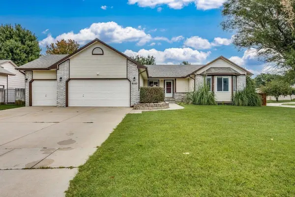 9102 W Central Park Ct, Wichita, KS 67205