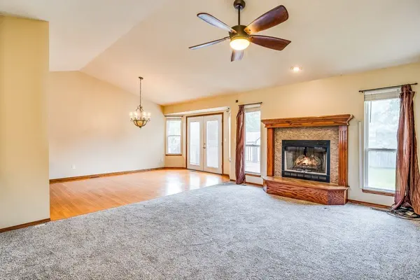 9102 W Central Park Ct, Wichita, KS 67205