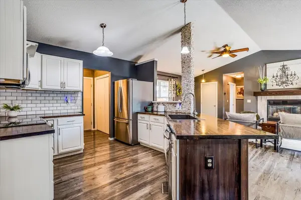 707 Greenfield St, Valley Center, KS 67147