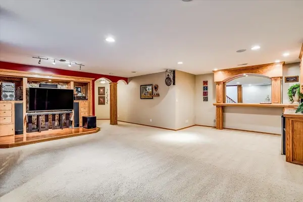 707 Greenfield St, Valley Center, KS 67147