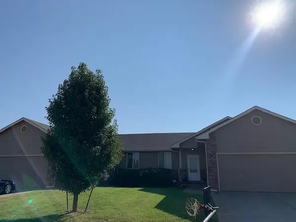3802 N Pepper Ridge,  Wichita,  KS 67205