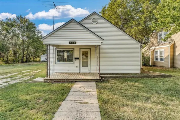417 E Broadway Ave, Augusta, KS 67010