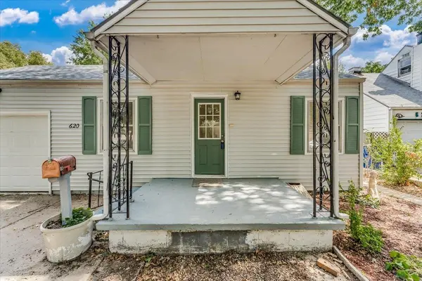 620 S Green St, Wichita, KS 67211