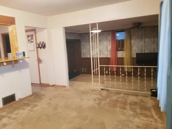 417 S Illinois St, Eureka, KS 67045