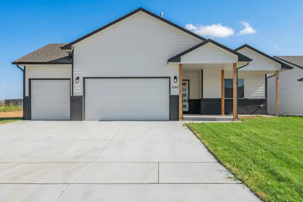 3044 N Susan Ln, Mulvane, KS 67110