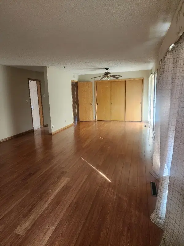 415 N Gardner, Wellington, KS 67152