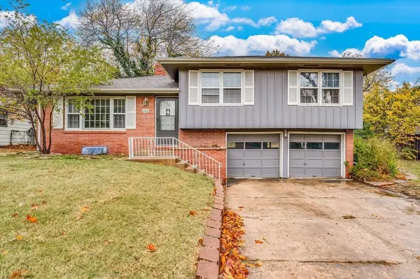 6000 Memphis St, Bel Aire, KS 67220