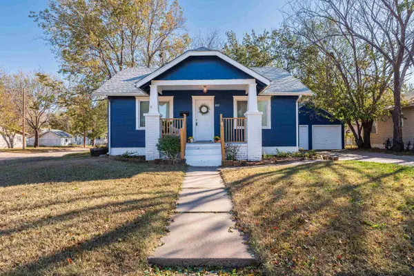 802 S Estelle St, Wichita, KS 67211