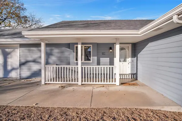 100 SW 9TH ST, Newton, KS 67114