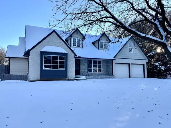 7625 E Oxford St, Wichita, KS 67226