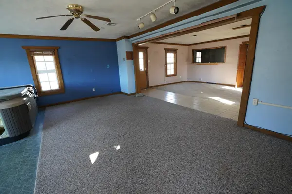 220 W Nicole, Haysville, KS 67060