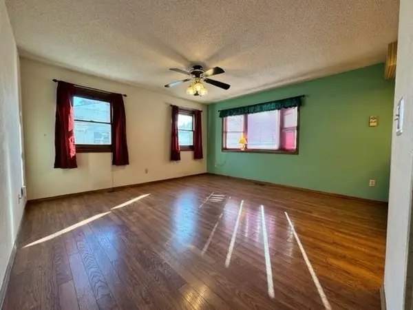 1809 N 10th St, Arkansas City, KS 67005