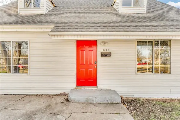 1841 S Grove St, Wichita, KS 67211