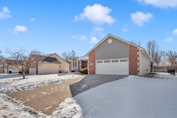 8 S Kansas Ct, Newton, KS 67114
