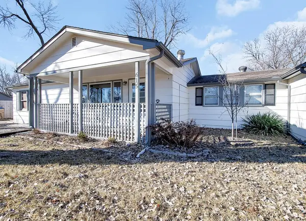 611-615 S Ruth Ave, Andover, KS 67002