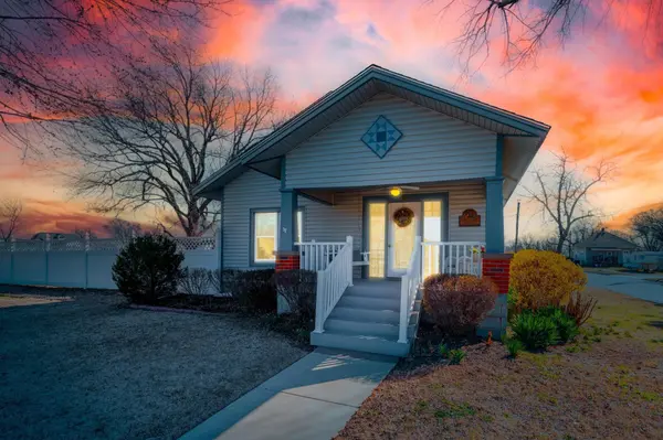 402 N Main St,  Argonia,  KS 67004