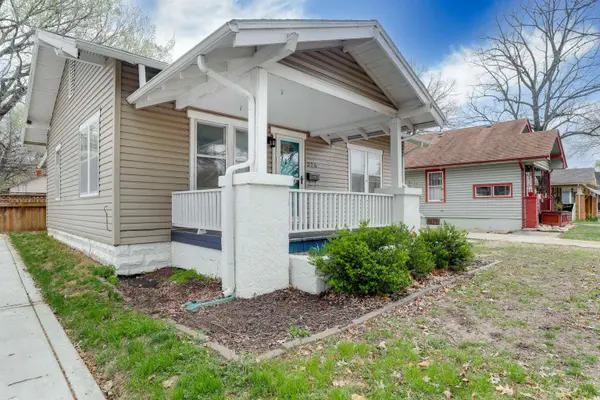 326 S Holyoke St, Wichita, KS 67218