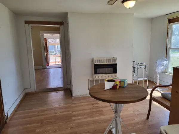 407 S State St, Eureka, KS 67045