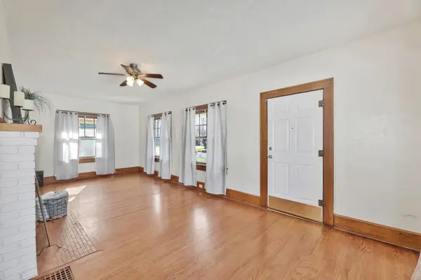3028 E English St, Wichita, KS 67211