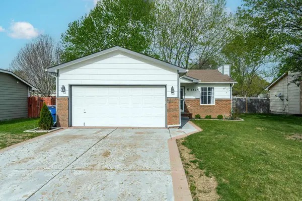 6367 N Ulysses St, Park City, KS 67219