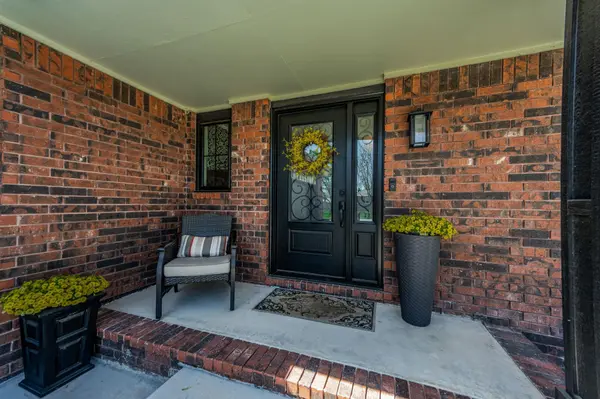 1533 N Morgantown Ave, Wichita, KS 67212