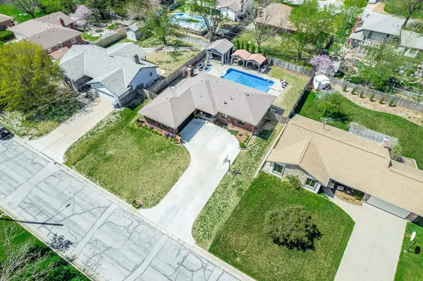 1533 N Morgantown Ave, Wichita, KS 67212