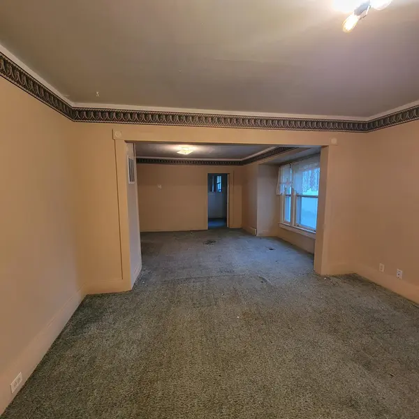 416 Walnut, Halstead, KS 67056