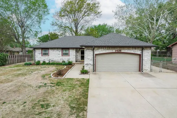 1435 N Timothy Ln, Wichita, KS 67212