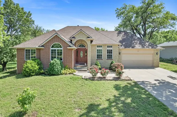 519 E 33rd,  Winfield,  KS 67156