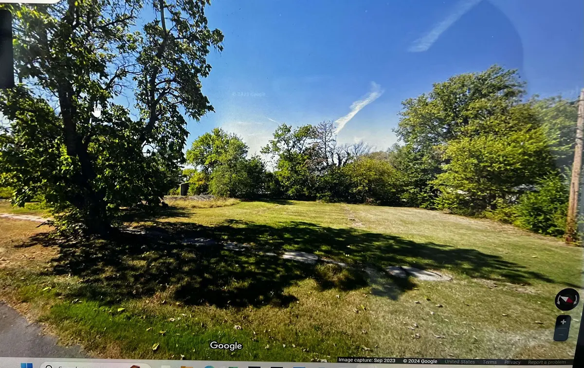 315 S Norris St, Benton, KS 67017