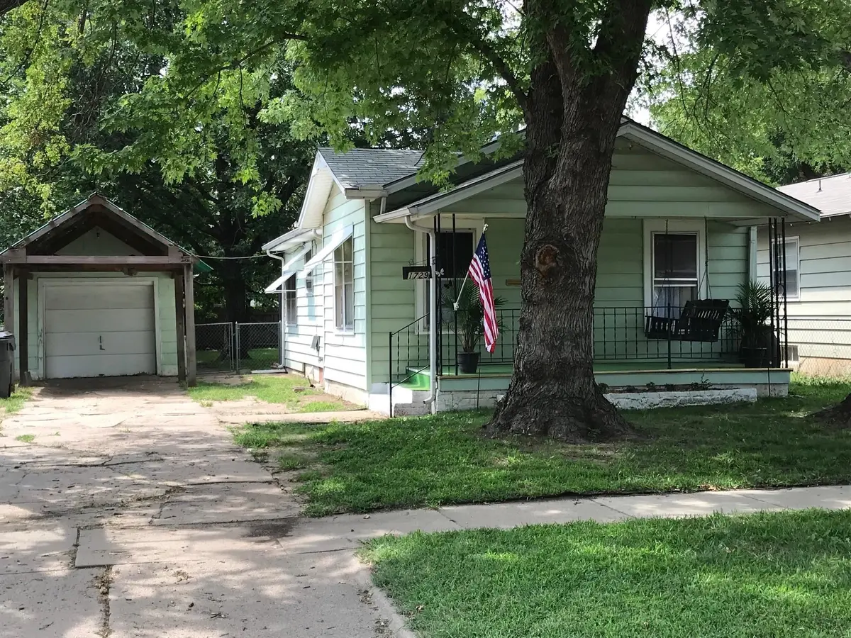 1729 S Waco Ave, Wichita, KS 67213