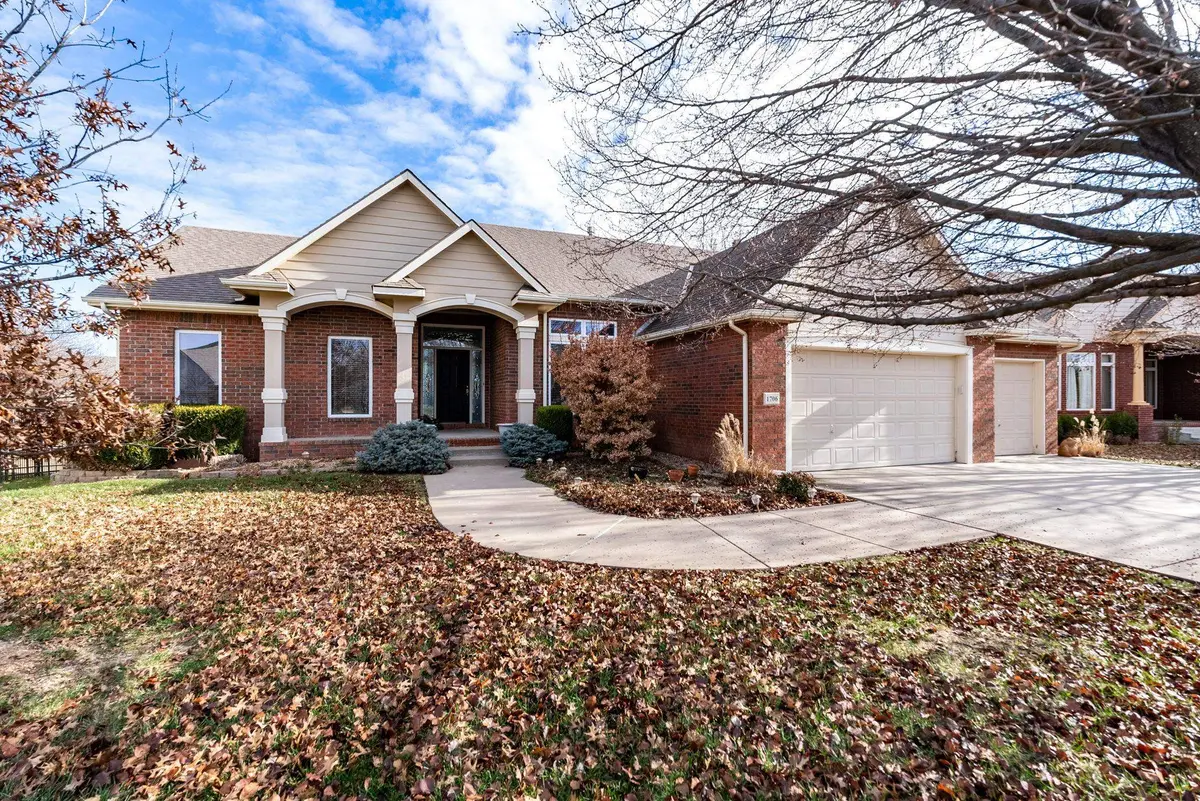 1706 N Glen Wood St, Wichita, KS 67230