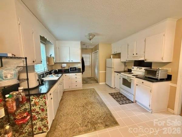5701 Trotters Ridge RD, Charlotte, NC 28227