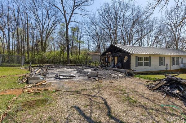 9848 Highland CT, Bonne Terre, MO 63628