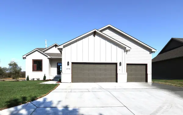 3114 E Sunflower Dr,  Derby,  KS 67037
