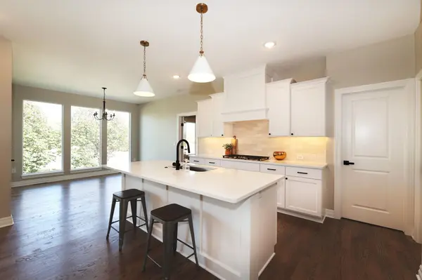 3114 E Sunflower Dr, Derby, KS 67037