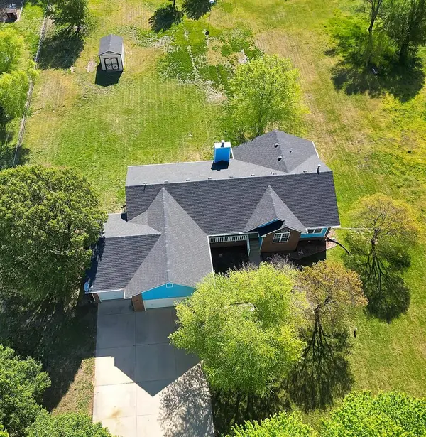 8440 S Minnesota Cir, Haysville, KS 67060-9267
